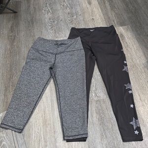 2 Victoria’s Secret leggings size L for women’s good condition